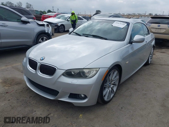 2010 BMW 3 Series 335i with VIN WBAWL7C53AP474127, listed as a IAAI auction lot 41871518 with 111,136 mi miles. Bid and sale history available at carsss.com. Image 17.