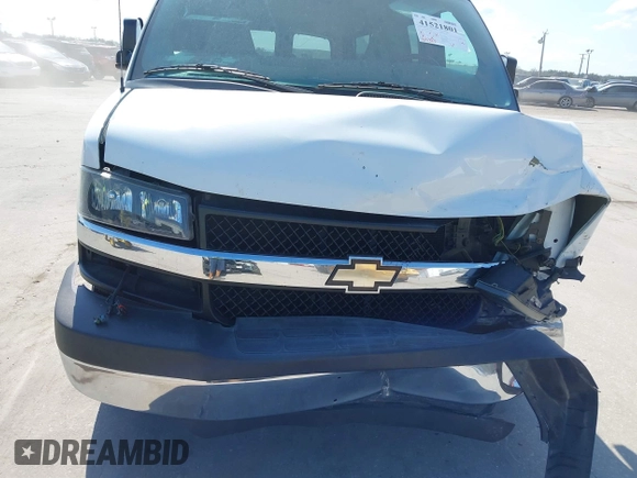 2013 Chevrolet Express Passenger LT с VIN 1GAZG1FG1D1192177, выставлен на аукционе IAAI как лот 41521801 с пробегом 100 323 миль миль и . История ставок и продаж доступна на DreamBid. Изображение 6.