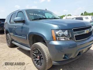 2008 Chevrolet Tahoe 3LT with VIN 1GNFC13068R132438, listed as a IAAI auction lot 42597398 with 236,677 mi miles and . Bid and sale history available at DreamBid. Image 1.