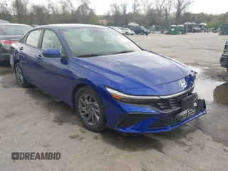 2024 Hyundai Elantra SEL with VIN KMHLM4DG9RU657512, listed as a IAAI auction lot 42041490 with 38,578 mi miles and . Bid and sale history available at DreamBid. Image 1.