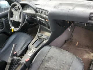 1988 BMW 3 Series z VIN WBAAB6400J8228236, wystawiony jako Copart lot #82770724 z przebiegiem 194 712 mil mil oraz Czysty tytuł • Clean title. Historia ofert i sprzedaży dostępna na DreamBid. Obrazek 8.