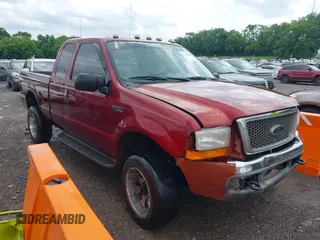 2004 Ford F-250 XL z VIN 1FTNX21L24EB13706, wystawiony jako IAAI lot #42299868 z przebiegiem 264 740 mil mil oraz . Historia ofert i sprzedaży dostępna na DreamBid. Obrazek 1.