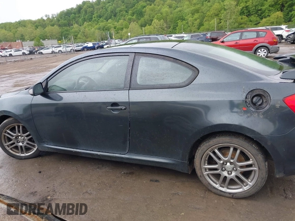 2007 Scion tC Spec z VIN JTKDE177570172801, wystawiony jako IAAI lot #42232540 z przebiegiem 251 571 mil mil oraz . Historia ofert i sprzedaży dostępna na DreamBid. Obrazek 14.