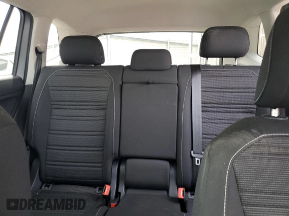2024 Volkswagen Tiguan S with VIN 3VVFB7AX6RM041804, listed as a Copart auction lot 56154135 with 43,515 mi miles and Clean Title. Bid and sale history available at DreamBid. Image 10.