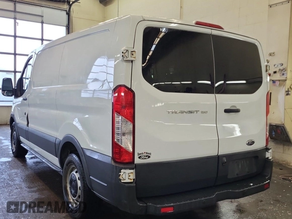 2017 Ford Transit z VIN 1FTYE1YM1HKA82547, wystawiony jako IAAI lot #42509645 z przebiegiem 312 474 mil mil oraz . Historia ofert i sprzedaży dostępna na DreamBid. Obrazek 23.