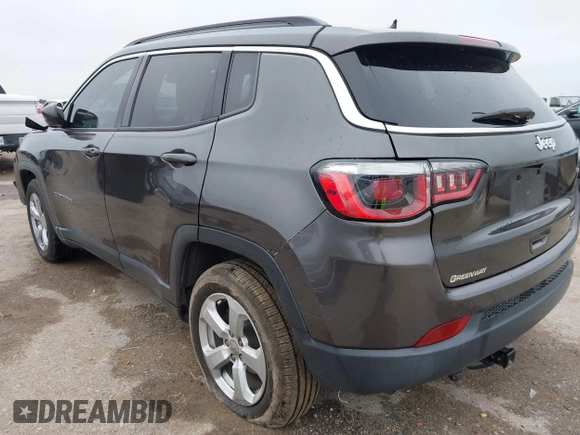 2018 Jeep Compass Latitude with VIN 3C4NJCBB4JT193275, listed as a IAAI auction lot 41491499 with 132,546 mi miles. Bid and sale history available at carsss.com. Image 3.