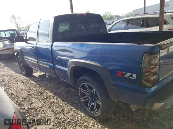 2004 Chevrolet Silverado 1500 Z71 with VIN 1GCEK19T44E171846, listed as a IAAI auction lot 42057527 with 229,080 mi miles and . Bid and sale history available at DreamBid. Image 3.