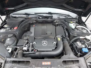 2014 Mercedes-Benz C 250 z VIN WDDGJ4HB0EG289247, wystawiony jako IAAI lot #42365526 z przebiegiem 75 420 mil mil oraz . Historia ofert i sprzedaży dostępna na DreamBid. Obrazek 10.