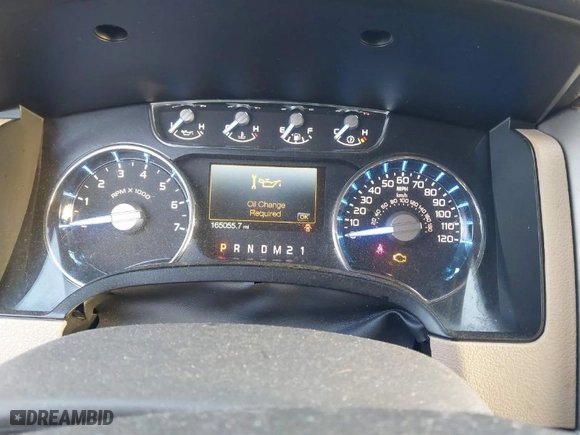 2011 Ford F-150 XLT with VIN 1FTFW1CT9BFB17418, listed as a IAAI auction lot 41485170 with 165,055 mi miles. Bid and sale history available at carsss.com. Image 7.