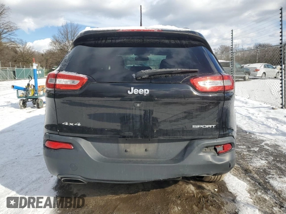2017 Jeep Cherokee Altitude z VIN 1C4PJMAS8HW571215, wystawiony jako Copart lot #88925505 z przebiegiem 140 902 mil mil oraz Szkoda całkowita • Salvage title. Historia ofert i sprzedaży dostępna na DreamBid. Obrazek 6.