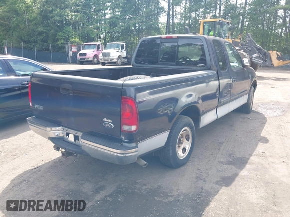 1999 Ford F-150 with VIN 1FTRX17W8XNA20352, listed as a IAAI auction lot 42485616 with 208,142 mi miles and . Bid and sale history available at DreamBid. Image 4.