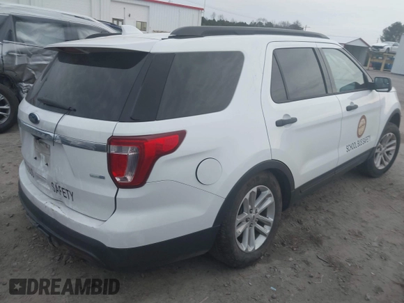 2016 Ford Explorer with VIN 1FM5K8B89GGC10854, listed as a IAAI auction lot 41611788 with 118,534 mi miles and . Bid and sale history available at carsss.com. Image 4.
