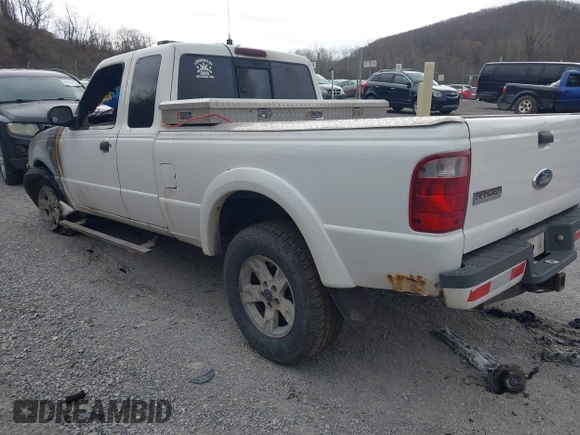 2004 Ford Ranger XL Fleet with VIN 1FTZR45E14PA73366, listed as a IAAI auction lot 41845559 with 1 mi miles. Bid and sale history available at carsss.com. Image 3.