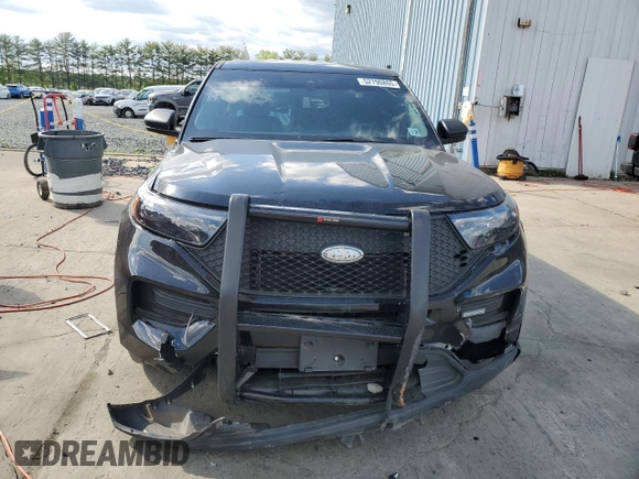 2023 Ford Police Interceptor Utility z VIN 1FM5K8AB4PGA20067, wystawiony jako Copart lot #52790805 z przebiegiem 26 755 mil mil oraz Szkoda całkowita • Salvage title. Historia ofert i sprzedaży dostępna na DreamBid. Obrazek 5.