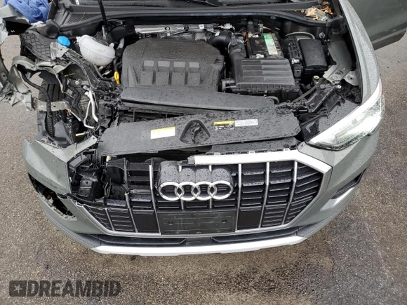 2021 Audi Q3 Premium with VIN WA1AUCF35M1117045, listed as a Copart auction lot 69658452 with 9,015 mi miles. Bid and sale history available at carsss.com. Image 12.