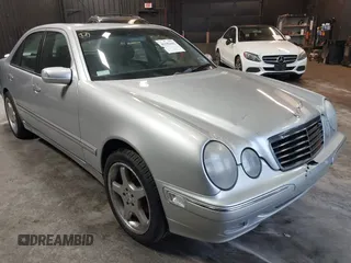 2002 Mercedes-Benz E-Class with VIN WDBJF82J52X062526, listed as a IAAI auction lot 41192641 with 126,352 mi miles. Bid and sale history available at carsss.com. Image 1.