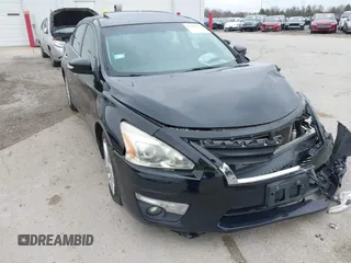 2014 Nissan Altima SV with VIN 1N4AL3APXEC166109, listed as a IAAI auction lot 41919039 with 172,087 mi miles and . Bid and sale history available at DreamBid. Image 1.
