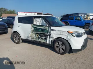 2016 Kia Soul z VIN KNDJN2A25G7281358, wystawiony jako IAAI lot #42198192 z przebiegiem 112 286 mil mil oraz . Historia ofert i sprzedaży dostępna na DreamBid. Obrazek 1.