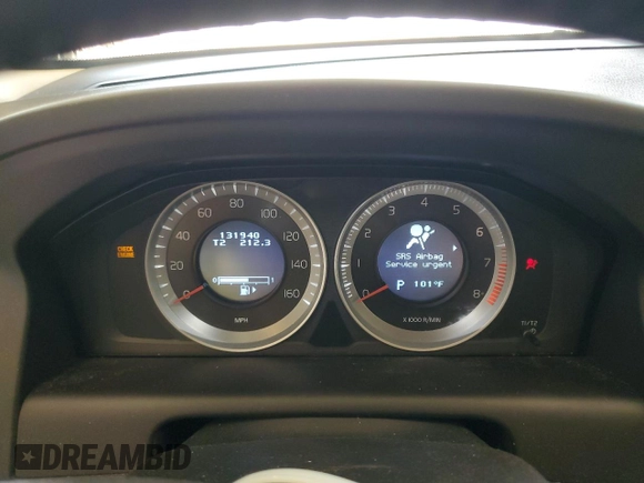2011 Volvo XC60 3.0T with VIN YV4902DZ0B2193752, listed as a Copart auction lot 62071495 with 131,940 mi miles and Salvage title. Bid and sale history available at DreamBid. Image 9.