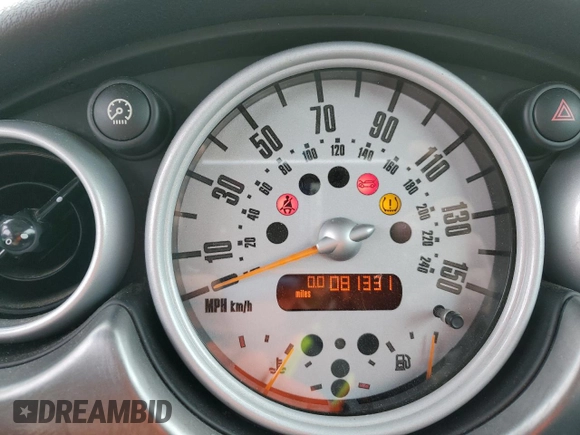 2003 MINI Hardtop S with VIN WMWRE33423TD74010, listed as a Copart auction lot 45301055 with 81,331 mi miles and Clean Title. Bid and sale history available at DreamBid. Image 9.