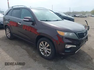 2012 Kia Sorento SX with VIN 5XYKW4A2XCG187647, listed as a IAAI auction lot 42020667 with 210,689 mi miles. Bid and sale history available at carsss.com. Image 1.