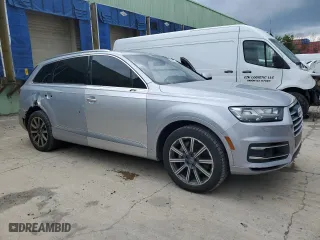 2017 Audi Q7 Premium Plus with VIN WA1LAAF76HD009093, listed as a Copart auction lot 53864075 with 179,241 mi miles and Clean Title. Bid and sale history available at carsss.com. Image 4.