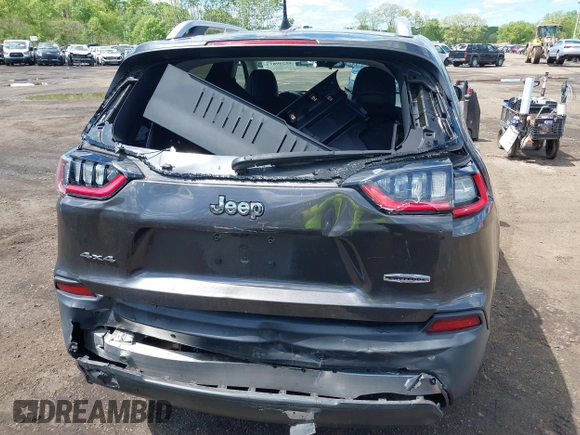 2019 Jeep Cherokee Latitude Plus с VIN 1C4PJMLB6KD355718, выставлен на аукционе IAAI как лот 42209813 с пробегом 101 773 миль миль и . История ставок и продаж доступна на DreamBid. Изображение 16.