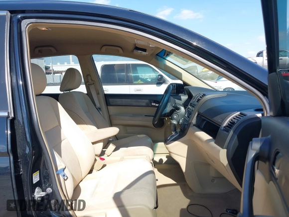 2008 Honda CR-V LX with VIN 3CZRE38368G704276, listed as a IAAI auction lot 42039149 with 114,325 mi miles and . Bid and sale history available at carsss.com. Image 5.