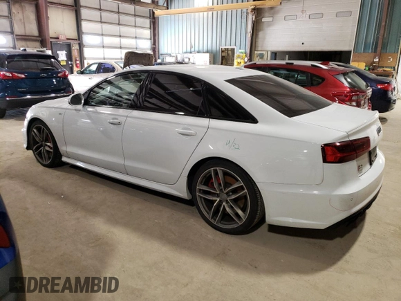 2018 Audi S6 Premium Plus z VIN WAUFFAFC8JN006579, wystawiony jako Copart lot #59799113 z przebiegiem 58 368 mil mil oraz . Historia ofert i sprzedaży dostępna na DreamBid. Obrazek 2.