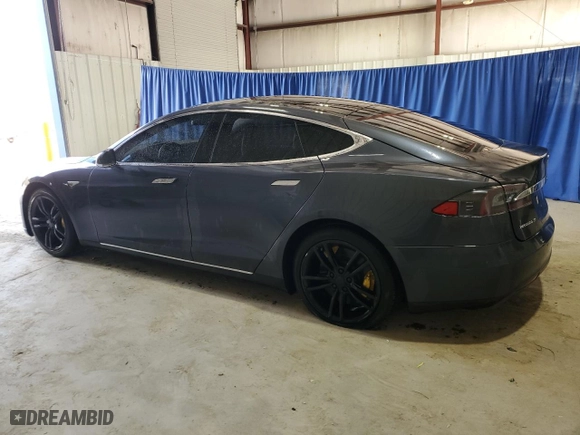 2015 Tesla Model S 85 kWh Battery with VIN 5YJSA1S1XFFP77068, listed as a Copart auction lot 49902255 with 94,826 mi miles and Clean Title. Bid and sale history available at carsss.com. Image 2.