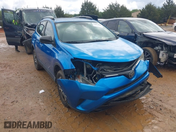 2017 Toyota RAV4 LE z VIN 2T3ZFREV4HW383558, wystawiony jako IAAI lot #42017533 z przebiegiem 113 172 mil mil oraz . Historia ofert i sprzedaży dostępna na DreamBid. Obrazek 1.