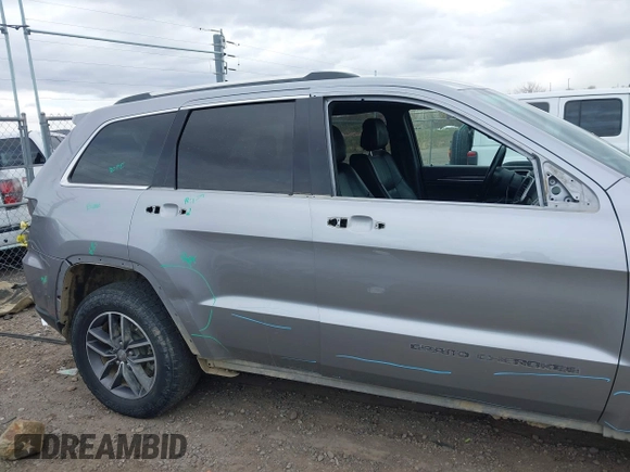 2018 Jeep Grand Cherokee Limited with VIN 1C4RJFBG5JC195417, listed as a IAAI auction lot 41861657 with 151,140 mi miles and . Bid and sale history available at DreamBid. Image 19.