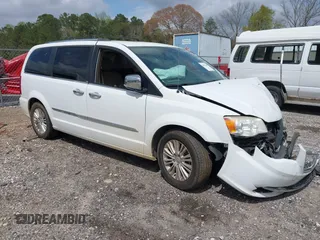 2014 Chrysler Town & Country Limited z VIN 2C4RC1GG9ER116141, wystawiony jako IAAI lot #41947149 z przebiegiem 123 831 mil mil oraz . Historia ofert i sprzedaży dostępna na DreamBid. Obrazek 1.