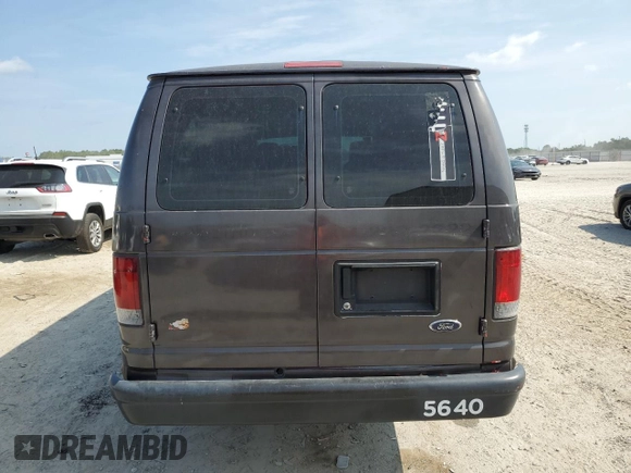 2009 Ford Econoline Cargo z VIN 1FTNS24W09DA17459, wystawiony jako Copart lot #56044445 z przebiegiem 177 697 mil mil oraz Tytuł czysty. Historia ofert i sprzedaży dostępna na DreamBid. Obrazek 6.