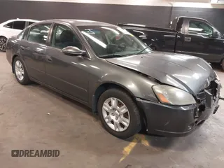 2005 Nissan Altima SL z VIN 1N4AL11D65N461450, wystawiony jako IAAI lot #42093918 z przebiegiem 112 521 mil mil oraz . Historia ofert i sprzedaży dostępna na DreamBid. Obrazek 1.