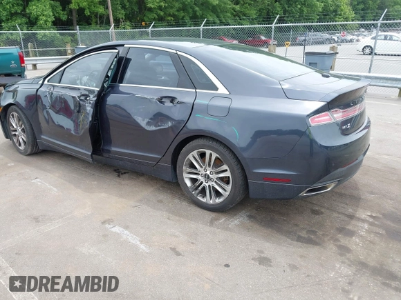 2013 Lincoln MKZ with VIN 3LN6L2JK1DR824359, listed as a IAAI auction lot 42340362 with 151,893 mi miles and . Bid and sale history available at DreamBid. Image 3.