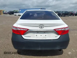 2015 Toyota Camry XLE with VIN 4T1BF1FK6FU497591, listed as a IAAI auction lot 41882658 with 149,394 mi miles and . Bid and sale history available at DreamBid. Image 17.