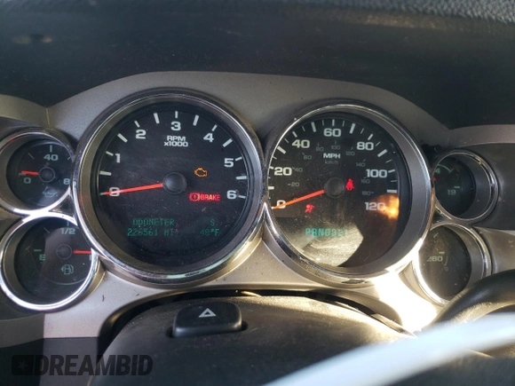 2013 Chevrolet Silverado 1500 LT with VIN 3GCPCSEA9DG232102, listed as a Copart auction lot 84402554 with 226,561 mi miles and Clean Title. Bid and sale history available at DreamBid. Image 9.