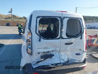 2017 Ford Transit Connect XLT с VIN NM0LS7F79H1327620, выставлен на аукционе IAAI как лот 41809511 с пробегом 103 783 миль миль и . История ставок и продаж доступна на DreamBid. Изображение 16.