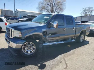 2006 Ford Super Duty F-250 XL with VIN 1FTSW21P76EA34625, listed as a Copart auction lot 47319315 with 217,137 mi miles and Salvage Title. Bid and sale history available at carsss.com. Image 1.