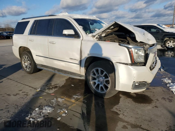 2017 GMC Yukon Denali with VIN 1GKS1CKJ2HR208163, listed as a Copart auction lot 88161295 with 107,864 mi miles and Salvage Title. Bid and sale history available at carsss.com. Image 4.