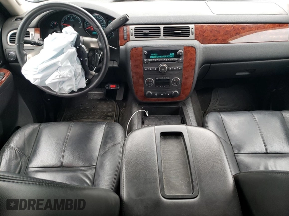 2011 Chevrolet Avalanche LT with VIN 3GNTKFE34BG369222, listed as a Copart auction lot 71200534 with 107,645 mi miles and Salvage Title. Bid and sale history available at DreamBid. Image 8.