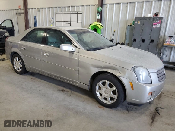 2004 Cadillac CTS with VIN 1G6DM577940120507, listed as a Copart auction lot 82608044 with 192,132 mi miles and Salvage Title. Bid and sale history available at carsss.com. Image 4.