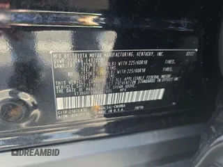 2022 Toyota RAV4 Hybrid XLE Premium z VIN 4T3B6RFVXNU071885, wystawiony jako IAAI lot #42730174 z przebiegiem 53 502 mil mil oraz . Historia ofert i sprzedaży dostępna na DreamBid. Obrazek 15.