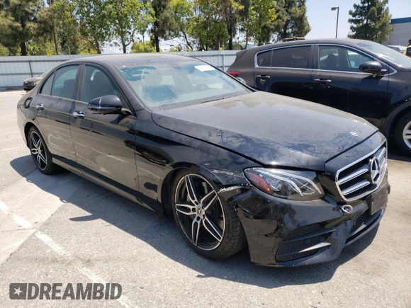 2020 Mercedes-Benz E-Class E 350 with VIN W1KZF8DB2LA768292, listed as a Copart auction lot 58987824 with 14,099 mi miles and Salvage Title. Bid and sale history available at carsss.com. Image 4.