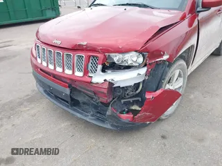 2016 Jeep Compass High Altitude с VIN 1C4NJDEB0GD793534, выставлен на аукционе IAAI как лот 42173622 с пробегом 107 068 миль миль и . История ставок и продаж доступна на DreamBid. Изображение 6.