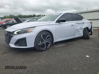 2024 Nissan Altima SR z VIN 1N4BL4CV6RN413657, wystawiony jako Copart lot #57852575 z przebiegiem 8 055 mil mil oraz Szkoda całkowita • Salvage title. Historia ofert i sprzedaży dostępna na DreamBid. Obrazek 1.