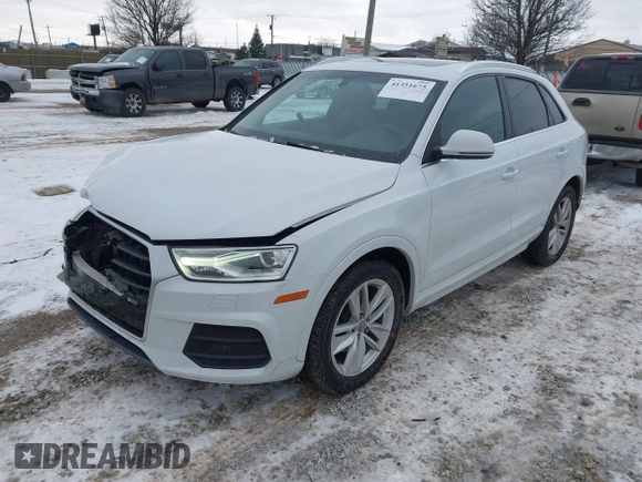 2017 Audi Q3 Premium Plus z VIN WA1JCCFS6HR008921, wystawiony jako IAAI lot #41351675 z przebiegiem 117 158 mil mil oraz . Historia ofert i sprzedaży dostępna na DreamBid. Obrazek 17.