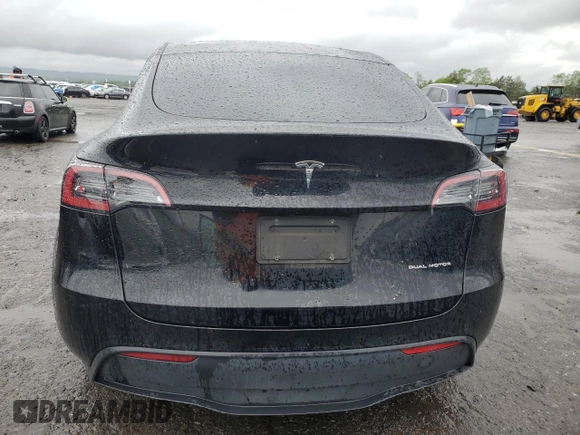 2022 Tesla Model Y Long Range z VIN 7SAYGDEE0NF327147, wystawiony jako Copart lot #58422885 z przebiegiem 39 021 mil mil oraz Szkody całkowita. Historia ofert i sprzedaży dostępna na DreamBid. Obrazek 6.