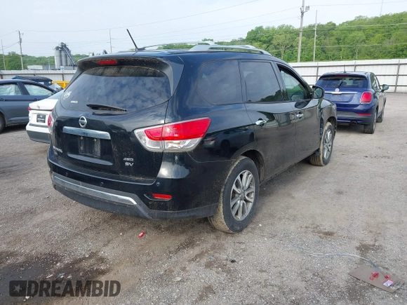 2013 Nissan Pathfinder SL with VIN 5N1AR2MMXDC618686, listed as a IAAI auction lot 42360917 with 180,651 mi miles and . Bid and sale history available at DreamBid. Image 4.